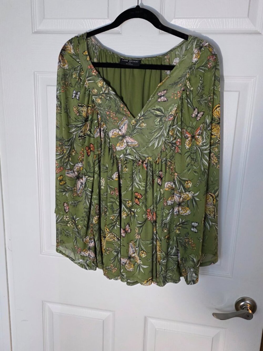Lane Bryant Floral Tops Blouses butterfly Women 14/16